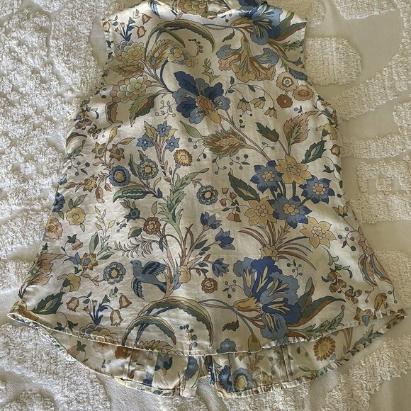 Talbots Floral Silk And Cotton Sleeveless Blouse Petite 8P Ruffle V-Neck Career - Picture 9 of 9